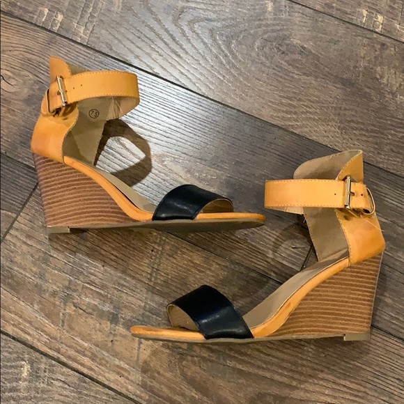 Tan and Black Wedge Heels - Picture 2 of 5